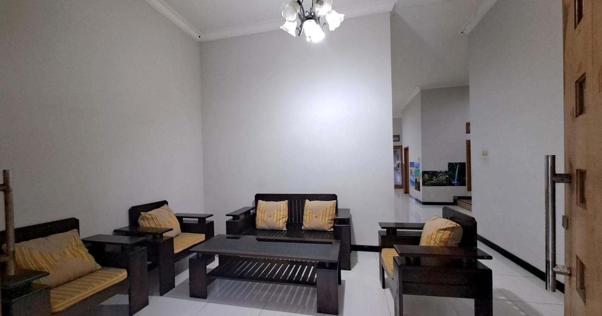 Green Ijen Homestay And Tour Banyuwangi  Extérieur photo